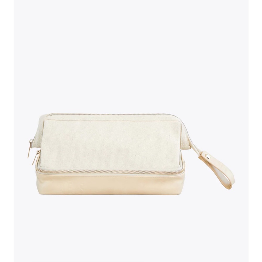 Toiletry travel bag